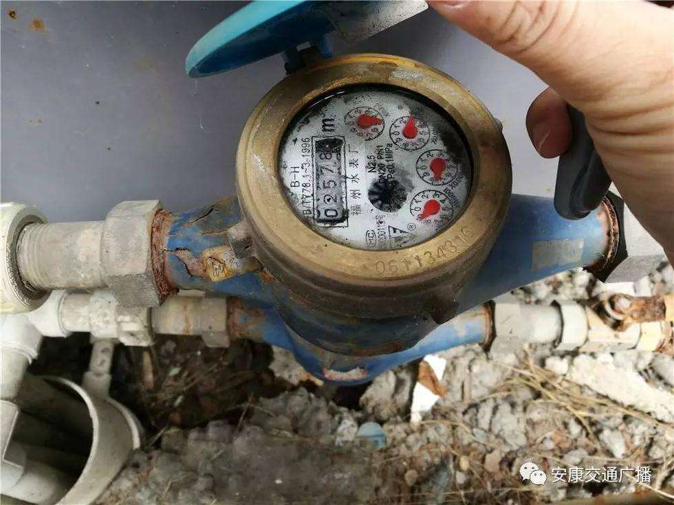 五莲家里水表在不用的时候空转，是漏水吗？